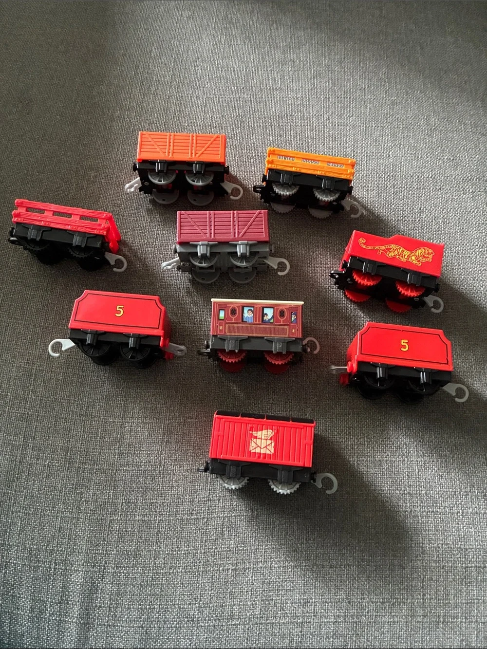 Thomas & Friends includes pieces